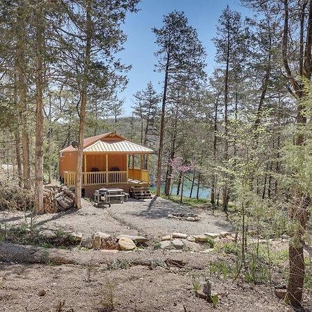 Cliffside Eureka Springs Cabin With Beaver Lake View Luaran gambar